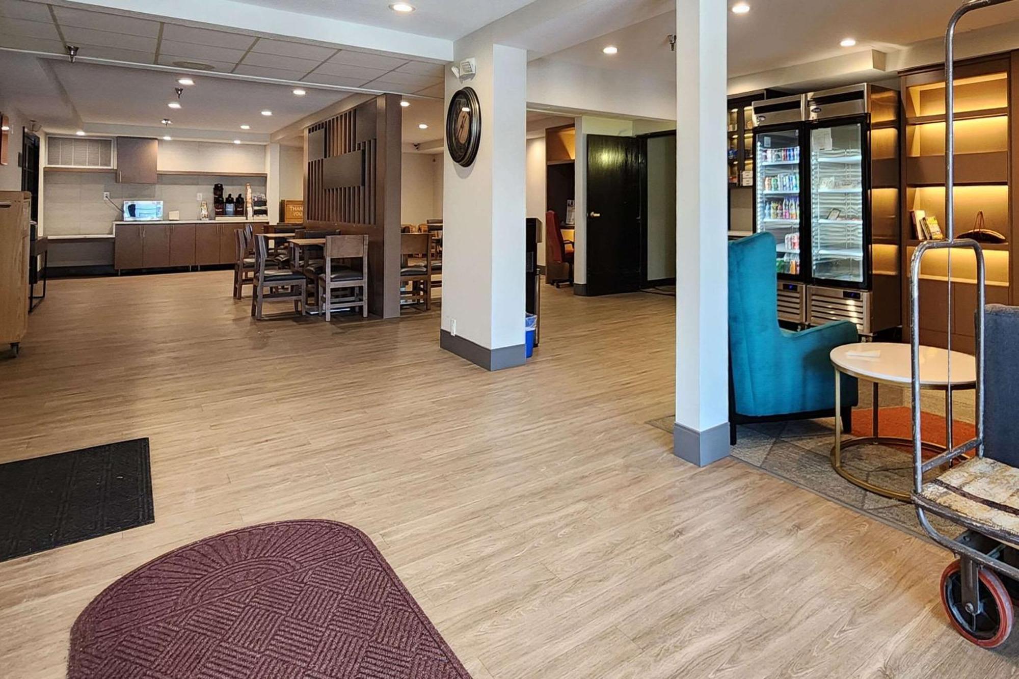 Comfort Inn & Suites Шакопи Экстерьер фото